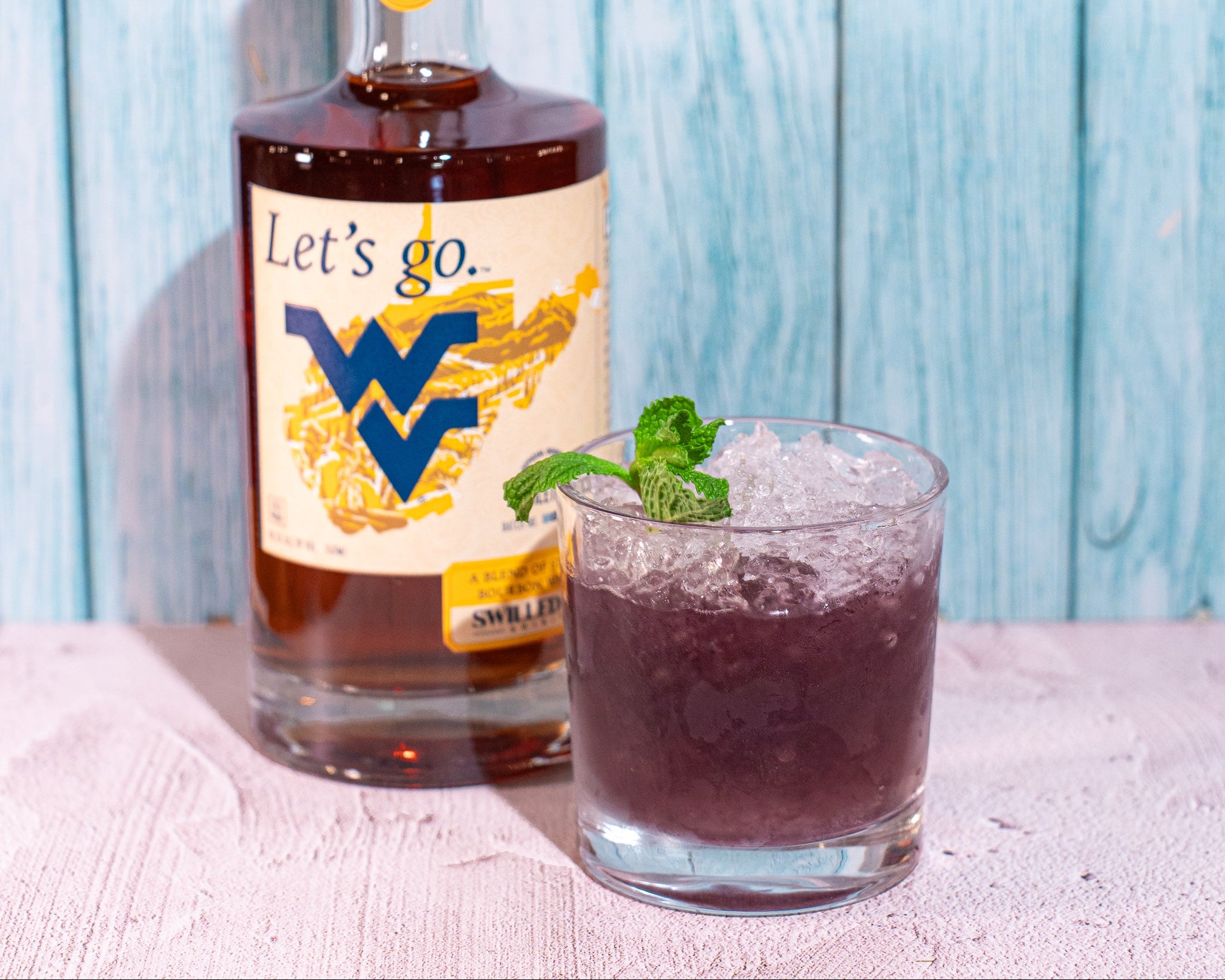 Blackberry Mint Julep cocktail
